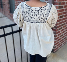 Load image into Gallery viewer, Stone Love Blouse
